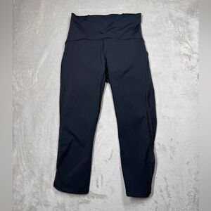 Lululemon Train Times Crop (17") Black Mesh Panels Capri Athletic Leggings 4